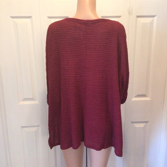 Zenana Womens Red 3/4 Sleeve V-Neck Hi-Low Hem Jacquard Sweater Size 2X/3X - Picture 9 of 11